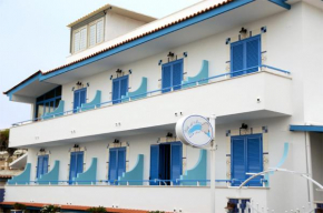  Hotel Villa Del Mare  Баколи